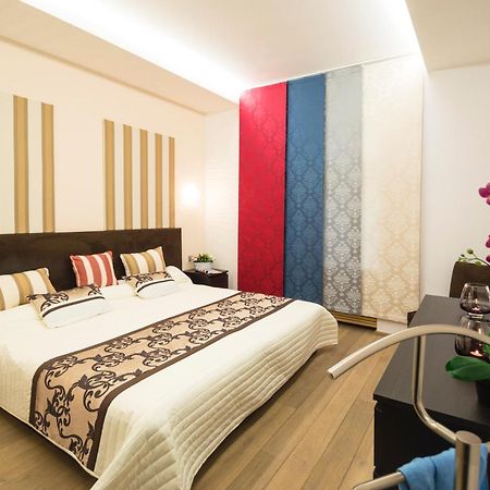 Luxury Apartments Pricna Prague Exterior photo