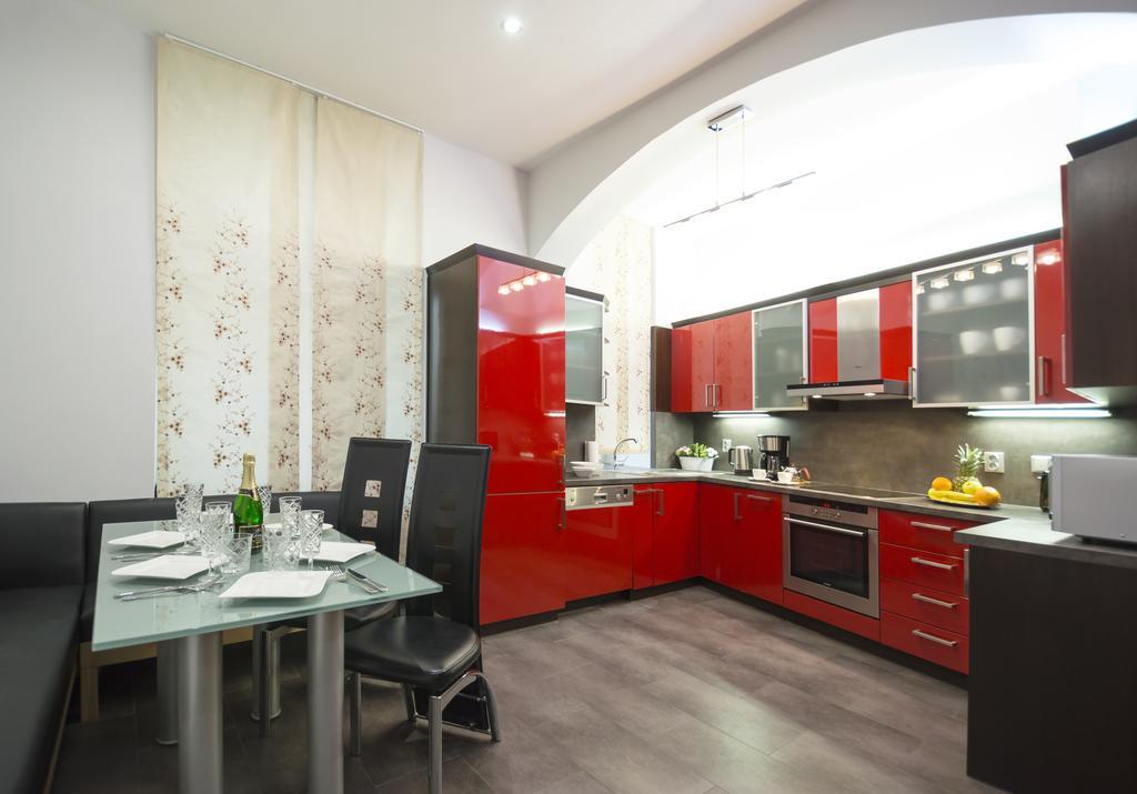 Luxury Apartments Pricna Prague Exterior photo